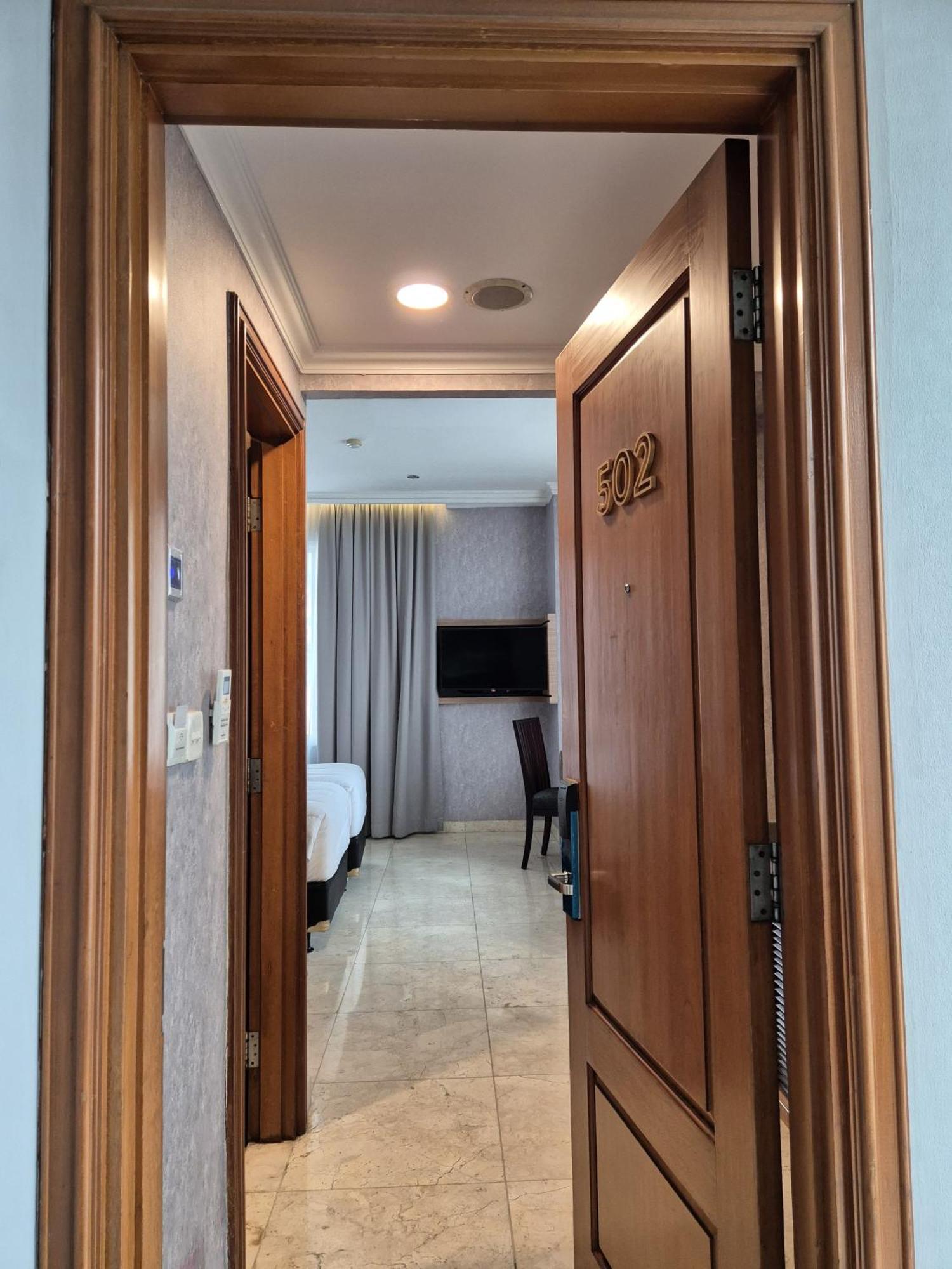 Giia Maluku Hotel Thamrin ジャカルタ エクステリア 写真